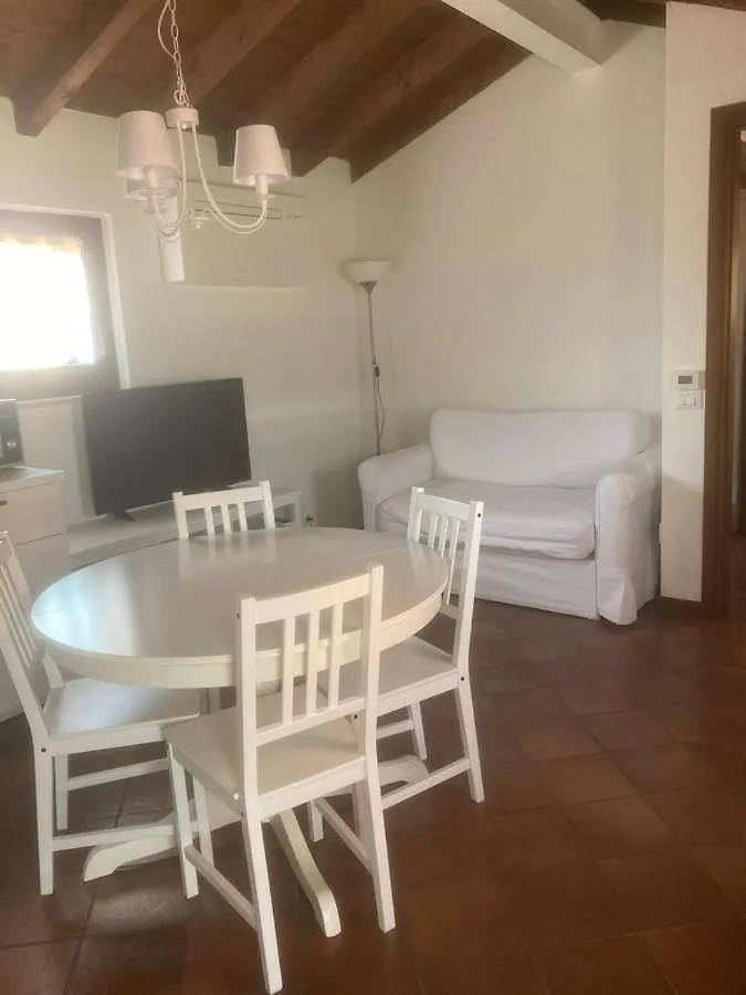 Il 7 Apartment Verona 0*,  Italy
